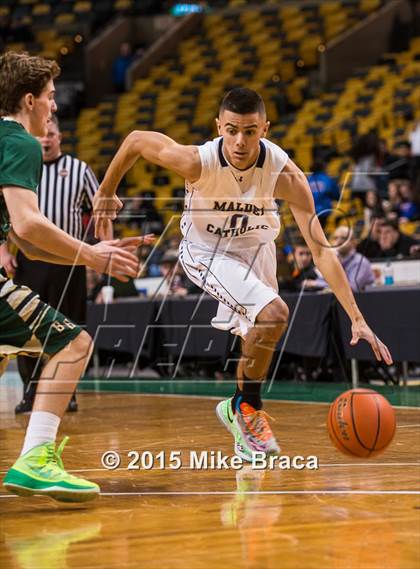 Thumbnail 1 in Bishop Hendricken @ Malden Catholic (Good Sports TD Garden Invitational) photogallery.