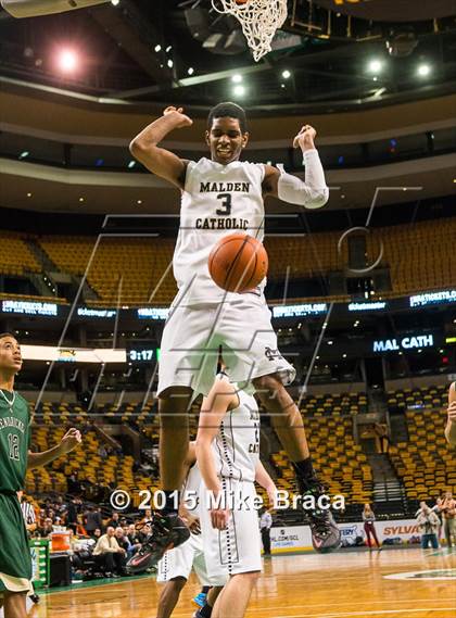 Thumbnail 1 in Bishop Hendricken @ Malden Catholic (Good Sports TD Garden Invitational) photogallery.
