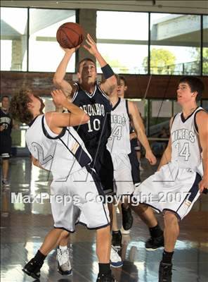 Thumbnail 3 in Nevada Union vs Coronado (Torrey Pines Holiday Prep Classic) photogallery.