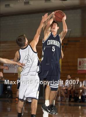 Thumbnail 2 in Nevada Union vs Coronado (Torrey Pines Holiday Prep Classic) photogallery.