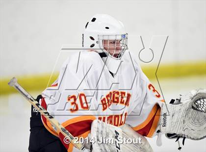 Thumbnail 2 in Bergen Catholic vs. Ridgefield (Carrano Cup Semifinal) photogallery.
