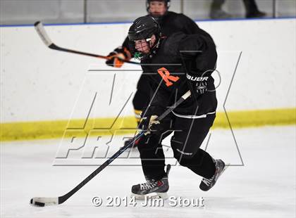 Thumbnail 1 in Bergen Catholic vs. Ridgefield (Carrano Cup Semifinal) photogallery.