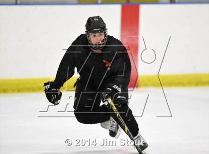 Thumbnail 1 in Bergen Catholic vs. Ridgefield (Carrano Cup Semifinal) photogallery.