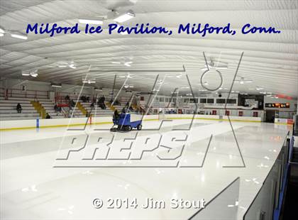 Thumbnail 1 in Bergen Catholic vs. Ridgefield (Carrano Cup Semifinal) photogallery.