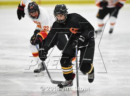 Thumbnail 1 in Bergen Catholic vs. Ridgefield (Carrano Cup Semifinal) photogallery.