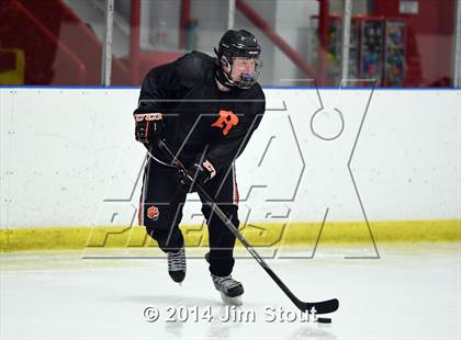 Thumbnail 2 in Bergen Catholic vs. Ridgefield (Carrano Cup Semifinal) photogallery.