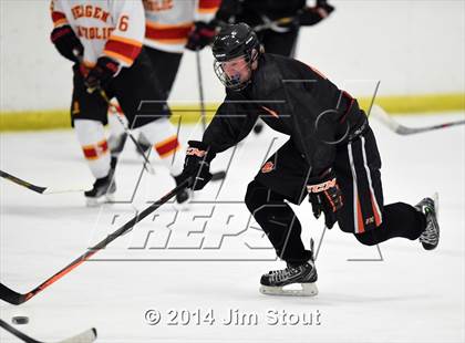 Thumbnail 2 in Bergen Catholic vs. Ridgefield (Carrano Cup Semifinal) photogallery.