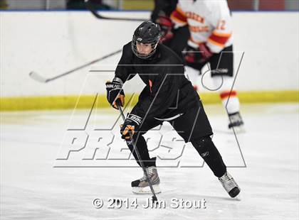 Thumbnail 2 in Bergen Catholic vs. Ridgefield (Carrano Cup Semifinal) photogallery.