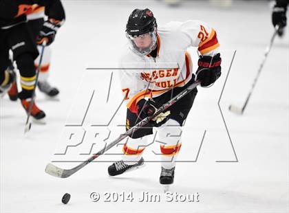 Thumbnail 2 in Bergen Catholic vs. Ridgefield (Carrano Cup Semifinal) photogallery.