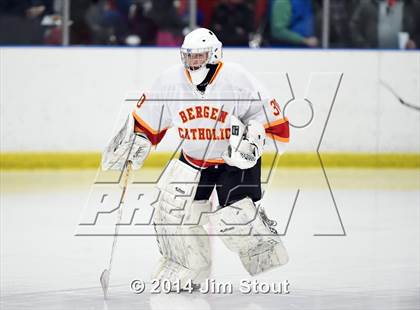Thumbnail 2 in Bergen Catholic vs. Ridgefield (Carrano Cup Semifinal) photogallery.