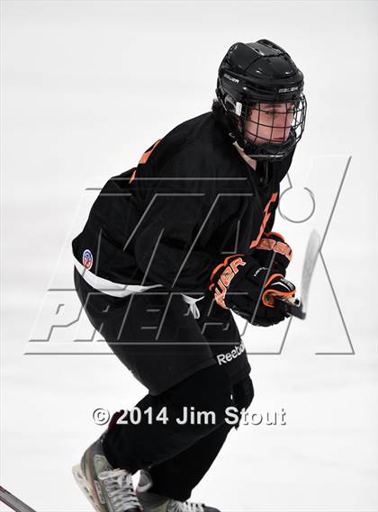 Thumbnail 1 in Bergen Catholic vs. Ridgefield (Carrano Cup Semifinal) photogallery.