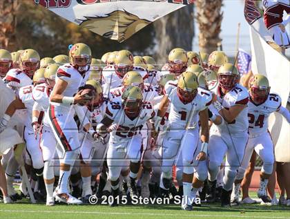 Thumbnail 3 in Cathedral Catholic vs. Oaks Christian (2015 SoCal Honor Bowl) photogallery.