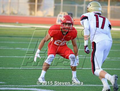 Thumbnail 1 in Cathedral Catholic vs. Oaks Christian (2015 SoCal Honor Bowl) photogallery.