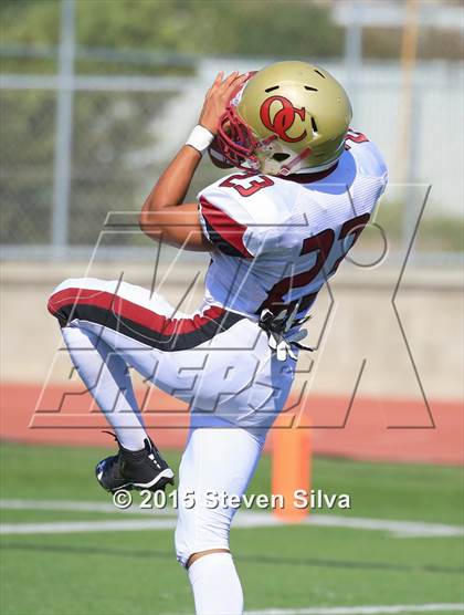 Thumbnail 1 in Cathedral Catholic vs. Oaks Christian (2015 SoCal Honor Bowl) photogallery.