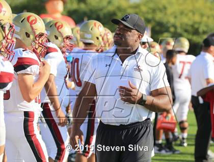 Thumbnail 3 in Cathedral Catholic vs. Oaks Christian (2015 SoCal Honor Bowl) photogallery.