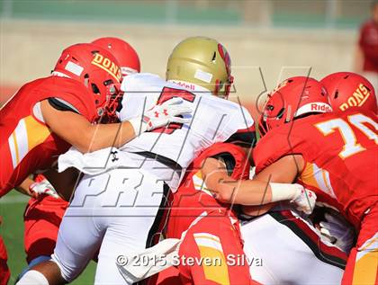 Thumbnail 3 in Cathedral Catholic vs. Oaks Christian (2015 SoCal Honor Bowl) photogallery.