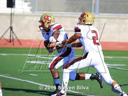 Thumbnail 3 in Cathedral Catholic vs. Oaks Christian (2015 SoCal Honor Bowl) photogallery.