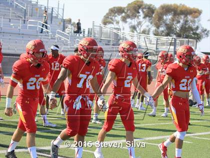 Thumbnail 3 in Cathedral Catholic vs. Oaks Christian (2015 SoCal Honor Bowl) photogallery.