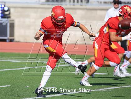 Thumbnail 3 in Cathedral Catholic vs. Oaks Christian (2015 SoCal Honor Bowl) photogallery.