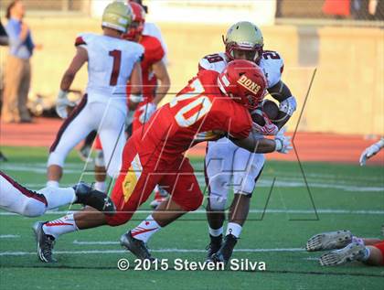 Thumbnail 3 in Cathedral Catholic vs. Oaks Christian (2015 SoCal Honor Bowl) photogallery.