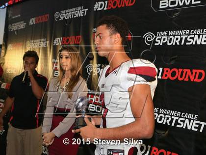 Thumbnail 3 in Cathedral Catholic vs. Oaks Christian (2015 SoCal Honor Bowl) photogallery.