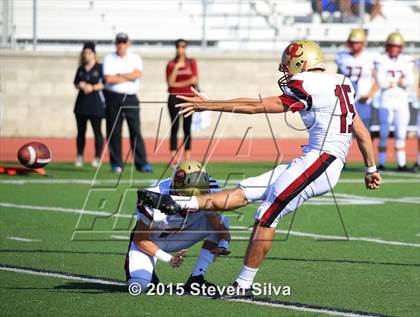 Thumbnail 2 in Cathedral Catholic vs. Oaks Christian (2015 SoCal Honor Bowl) photogallery.