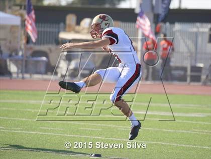 Thumbnail 1 in Cathedral Catholic vs. Oaks Christian (2015 SoCal Honor Bowl) photogallery.