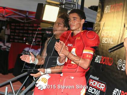 Thumbnail 1 in Cathedral Catholic vs. Oaks Christian (2015 SoCal Honor Bowl) photogallery.