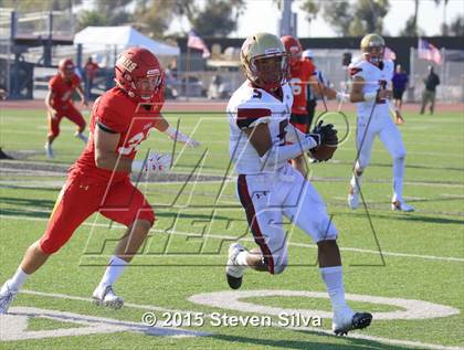 Thumbnail 2 in Cathedral Catholic vs. Oaks Christian (2015 SoCal Honor Bowl) photogallery.