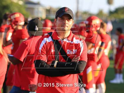 Thumbnail 3 in Cathedral Catholic vs. Oaks Christian (2015 SoCal Honor Bowl) photogallery.
