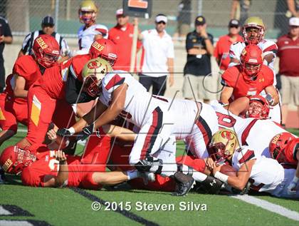 Thumbnail 1 in Cathedral Catholic vs. Oaks Christian (2015 SoCal Honor Bowl) photogallery.