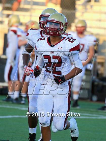 Thumbnail 1 in Cathedral Catholic vs. Oaks Christian (2015 SoCal Honor Bowl) photogallery.