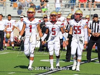 Thumbnail 1 in Cathedral Catholic vs. Oaks Christian (2015 SoCal Honor Bowl) photogallery.