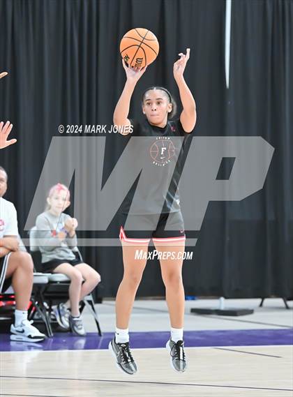 Thumbnail 3 in Etiwanda vs. Folsom (Section 7) photogallery.