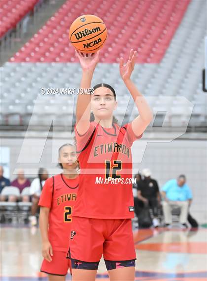 Thumbnail 1 in Etiwanda vs. Folsom (Section 7) photogallery.
