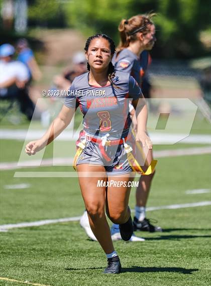 Thumbnail 3 in Mission Viejo vs University (SoCal Showcase) photogallery.