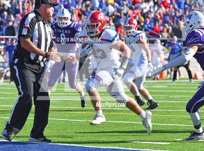 Thumbnail 1 in Sabine @ Mt. Vernon (UIL 3A Bi-District Playoff) photogallery.