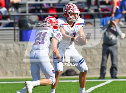Thumbnail 3 in Sabine @ Mt. Vernon (UIL 3A Bi-District Playoff) photogallery.