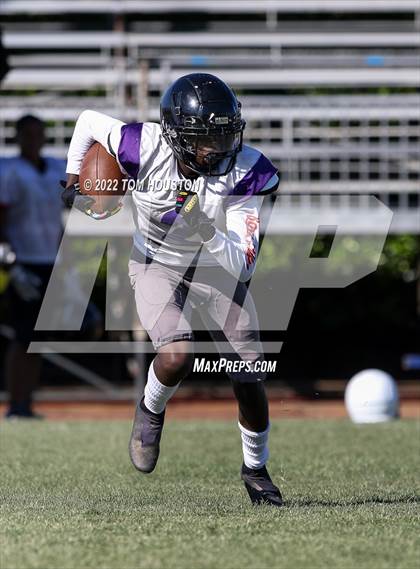 Thumbnail 1 in Bishop Amat vs Rancho Cucamonga (Scrimmage) photogallery.