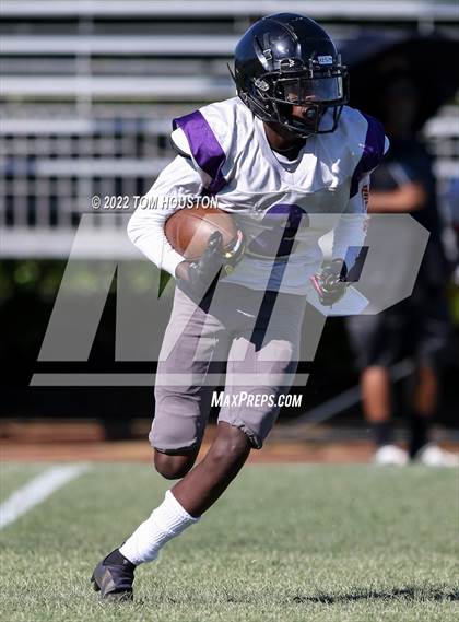 Thumbnail 3 in Bishop Amat vs Rancho Cucamonga (Scrimmage) photogallery.