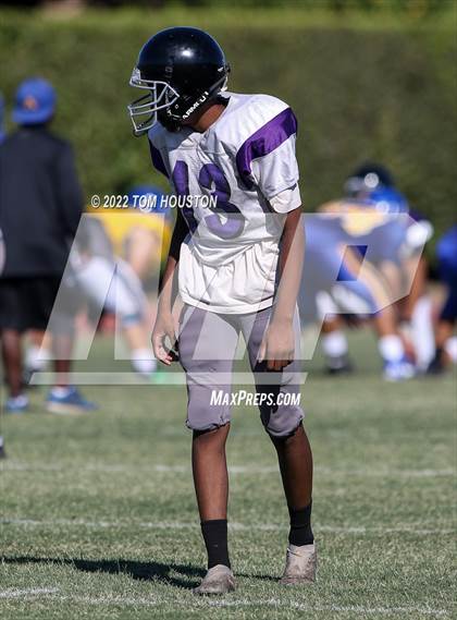 Thumbnail 2 in Bishop Amat vs Rancho Cucamonga (Scrimmage) photogallery.