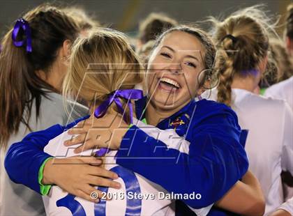 Thumbnail 2 in Academy of the Sacred Heart vs. Vandebilt Catholic (LHSAA D3 Final) photogallery.