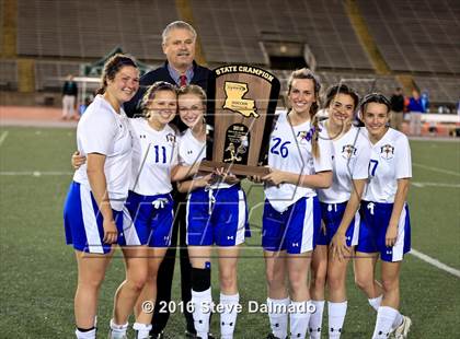 Thumbnail 1 in Academy of the Sacred Heart vs. Vandebilt Catholic (LHSAA D3 Final) photogallery.