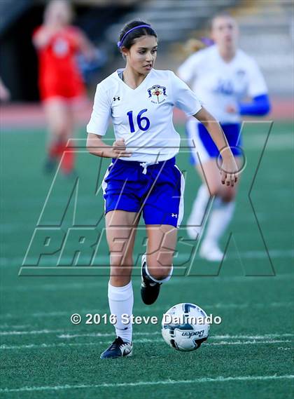 Thumbnail 1 in Academy of the Sacred Heart vs. Vandebilt Catholic (LHSAA D3 Final) photogallery.