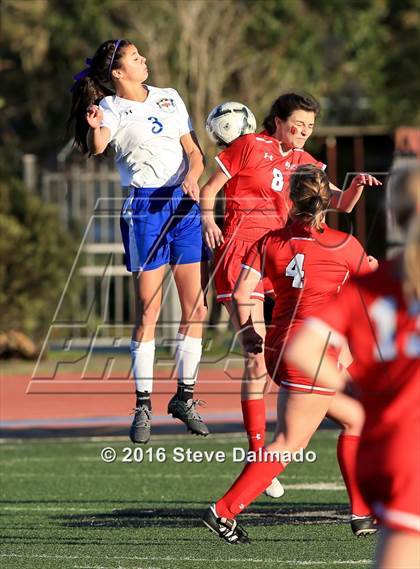 Thumbnail 3 in Academy of the Sacred Heart vs. Vandebilt Catholic (LHSAA D3 Final) photogallery.