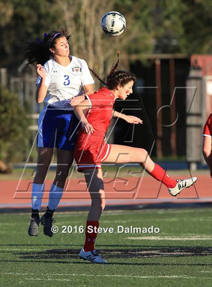 Thumbnail 1 in Academy of the Sacred Heart vs. Vandebilt Catholic (LHSAA D3 Final) photogallery.