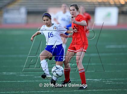 Thumbnail 3 in Academy of the Sacred Heart vs. Vandebilt Catholic (LHSAA D3 Final) photogallery.