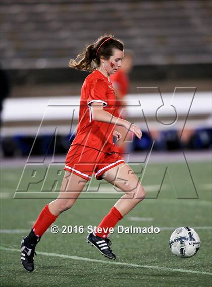 Thumbnail 2 in Academy of the Sacred Heart vs. Vandebilt Catholic (LHSAA D3 Final) photogallery.