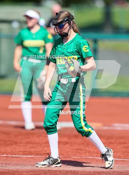 Thumbnail 2 in Timberline @ Evergreen (WIAA 3A District Playoffs) photogallery.
