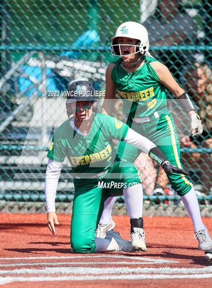 Thumbnail 2 in Timberline @ Evergreen (WIAA 3A District Playoffs) photogallery.